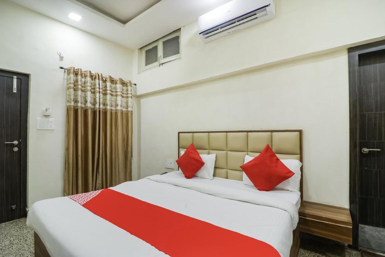 Oyo 28789 Hotel Adarsh Bilāspur Exterior foto